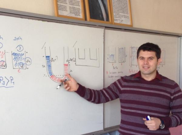 Kayhan ARINAN - Fen Bilimleri Öğretmeni